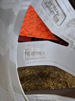 Orig.285/45 R20 VW Touareg III-Montero 760601025C DOT1124 - 9