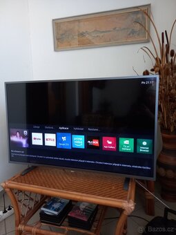 Philips 43PUS6703/12 4K UHD LED Smart - 9