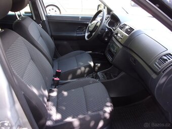 Skoda Fabia 1,2TSi 63kW kombi,koup.v čr 1.2012 - 9