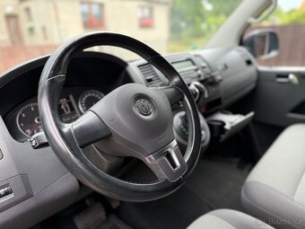 VOLKSWAGEN CARAVELLE T5 2,0 TDI LONG 103 kW / 9 míst - 9