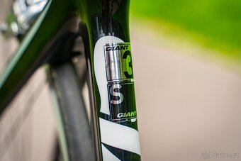 Silniční kolo Giant Defy Carbon - 9
