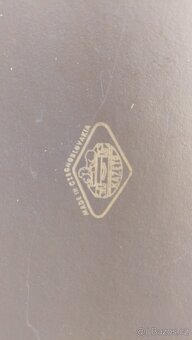 Starožitný kufr - 9