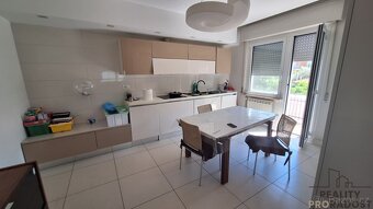 Byt 5+1, 143 m² ,  Via Trieste, Montesilvano - 9