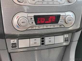 Ford Focus 2.0 107kw Titanium - 9