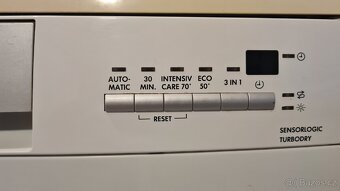Myčka nádobí AEG - 9