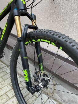 Celoodpružé kolo Cube Stereo 120 HPC SLT, vel L, kola 29” - 9