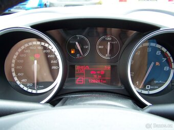 Alfa Romeo Giulietta 1.4 Turbo Benzina 88kW r.v.2011 - 9