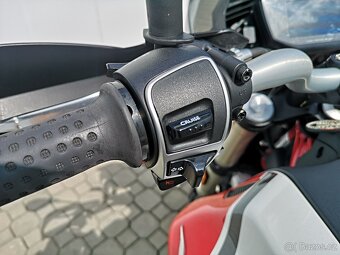 Moto Guzzi V85TT, r.v.2020, nová v ČR, 22.977 km - 9