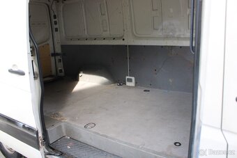 VW Crafter 2.5 TDI 35, servisní kniha - 9