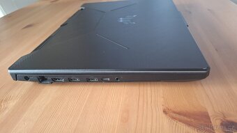 Herní notebook ASUS RTX 3050,i5 11400H, 32GB RAM, 1,5 Tb - 9