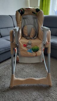Jídelní židlička Caretero Magnus - 9