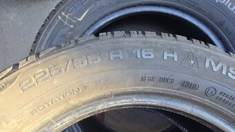 Zimní pneu 225/55/16 Uniroyal - 9