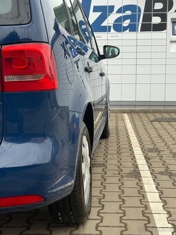 VOLKSWAGEN TOURAN 1.2 TSI 2012 - 9