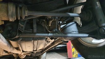 Toyota RAV4 2.0 85kW, 4x4 , r.v.2004 - 9