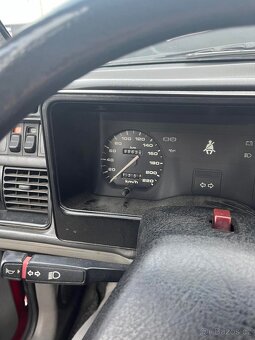 Ford Sierra mk1 1.6 - 9