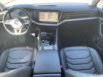 VW Touareg 3,0tdi 210kw 4x4 Elegance, Webasto, DPH - 9