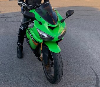 Kawasaki zx6r 636 r.v. 2006 - 9