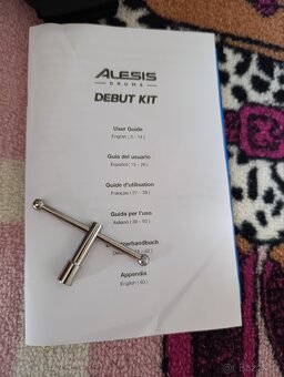 Elektronické bicí Alesis debut Kit - 9
