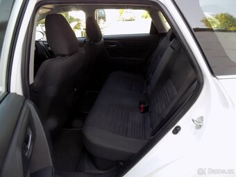 Toyota Auris 1.8 Hybrid/Active/1.Maj.ČR/AT/ - 9