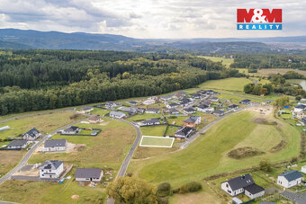 Prodej pozemku k bydlení, 883 m², Hory - 9