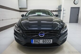 Volvo V60 2014 2.4 D4 AWD/AT 133 kW , tažné zařízení - 9