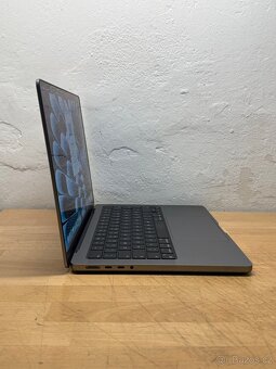 MacBook Pro 14” 2023 M2 PRO /32GB RAM/512GB SSD/Záruka - 9