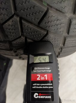 Zimní pneu ContiWinter Contact 205/60/16 - 9