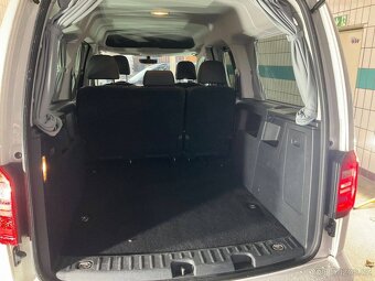 Caddy Maxi 2.0TDI Highline,tažné,serviska,výhřev - 9
