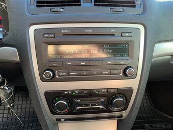 Škoda Octavia II FL 1.6 MPI Elegance r.v.2012 - 9