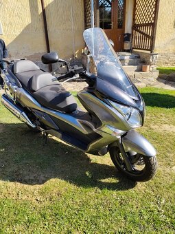 Honda Silver Wing 600 - 9