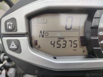 Triumph Tiger 800 XC ABS - 9