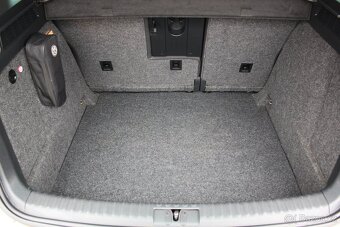Volkswagen Tiguan 2.0 TDI, DSG, 4x4, VW servis - 9