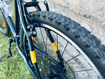 SPECIALIZED horské kolo - 9