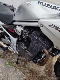 Suzuki Bandit 1200S - 9