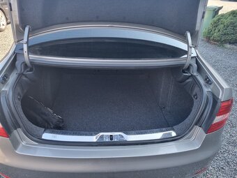 ŠKODA SUPERB 2.0TDi 103KW R.V.2014 TOP - 9