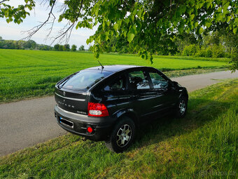 SsangYong Actyon 2.0 XDi,4x4,137tis km,výměna za malotraktor - 9