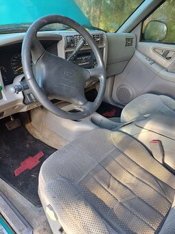 Chevrolet Blazer 1995, Náhradní díly - 9