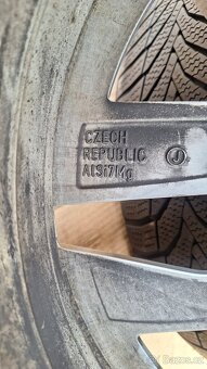 Alu kola Škoda 17" 5x112 zimní pneu 205/55 R17 5-6mm Octa4 - 9