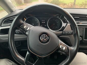 VW Touran 1,4 TSi, 110 kW, 6M, rv 2016 - 9