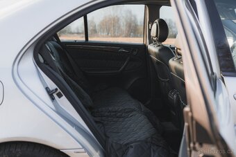 Mercedes-Benz C220 CDI | 2002 | 105 kW | AT - 9