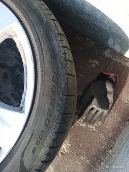 Prodám ALU kola 5x127 et35 včetně pneu 275/40 R20 - 9