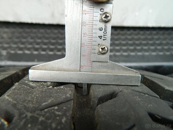 kola ford Transit + pneu R15C - 9