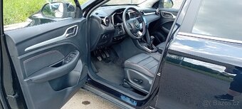MG ZS 1.0 TGI - 9