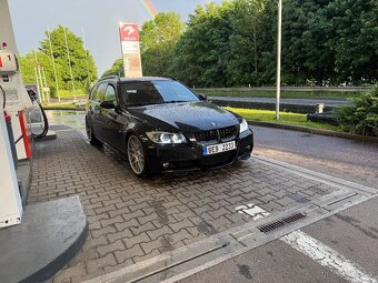 Prodám nebo vyměním BMW E91 335i nové stk - 9