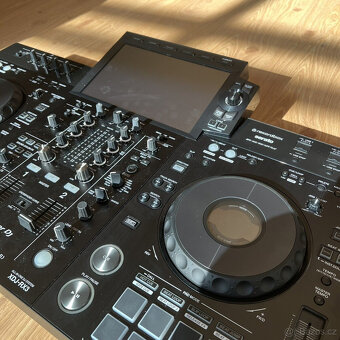 Pioneer DJ XDJ-RX3 – vše v jednom DJ systém - 9