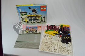 Lego Město / City / Town / Classic Town - 9