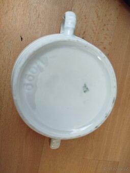 Starožitná porcelánová sada - 9