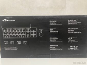 Dodatky na počítač - 9