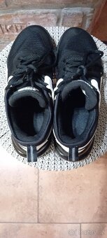 Zánovní značkové tenisky Nike  vel.40,5 - 9