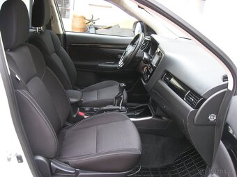 Mitsubishi Outlander 2.0i 150PS Intense M/T LPG - 9